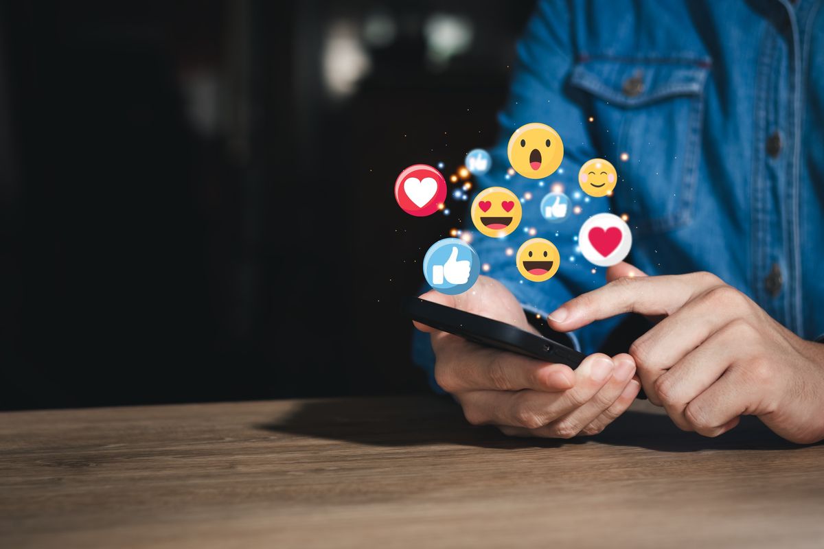 Media Sosial dan Ujian Kejujuran di Era Digital
